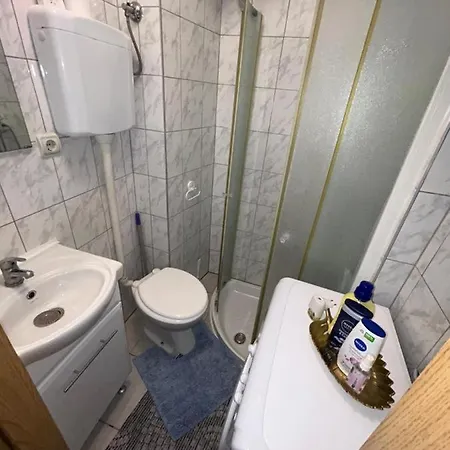 Neptun Apartment Lubiana Esterno foto